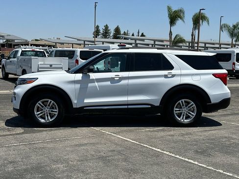 Certified 2023 Ford Explorer XLT w/ Equipment Group 202A AWD/4WD image 6