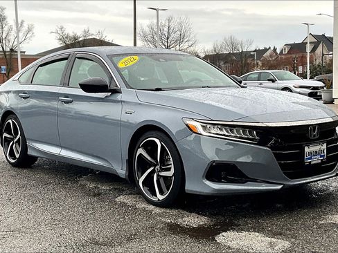 Used 2022 Honda Accord Sport image 11