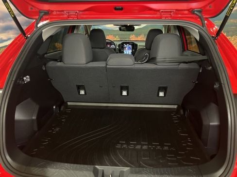 Used 2025 Subaru Crosstrek 2.0i Premium image 52