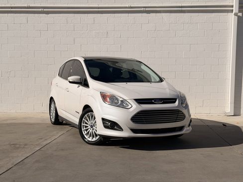Used 2015 Ford C-MAX SEL w/ Equipment Group 302A image 1