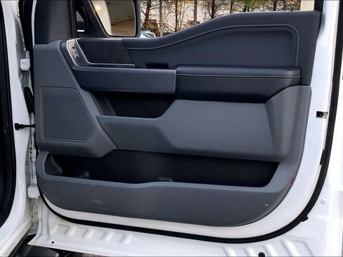 Certified 2025 Ford F150 XLT w/ Equipment Group 301A Standard image 22