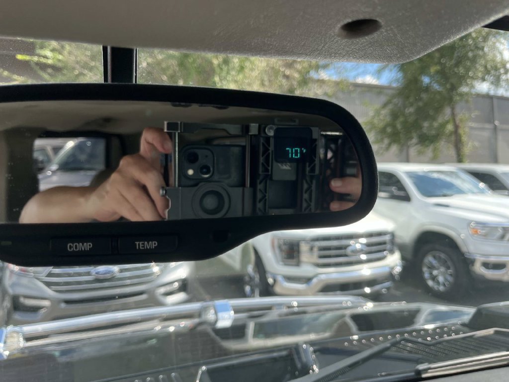 Used 2004 HUMMER H2 w/ Preferred Equipment Group AWD/4WD image 35