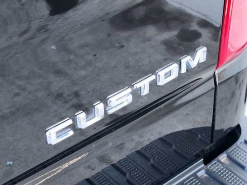 Used 2025 Chevrolet Silverado 1500 Custom RWD image 10