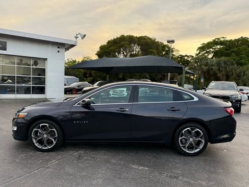 Used 2022 Chevrolet Malibu LT image 3