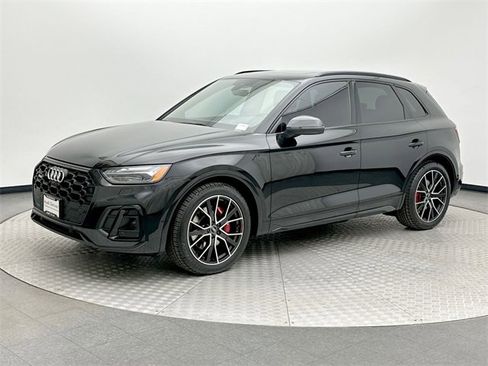 Certified 2023 Audi SQ5 Prestige image 1