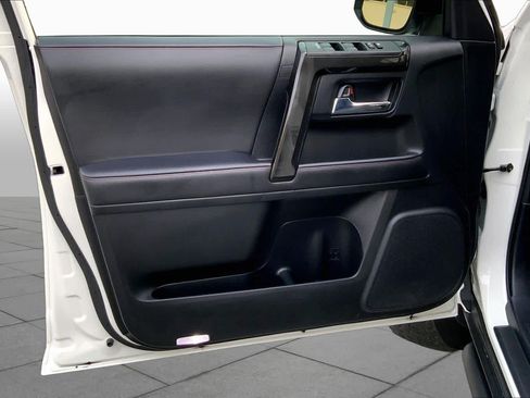 Used 2023 Toyota 4Runner TRD Off-Road Premium w/ Off Road Premium Plus Package AWD/4WD image 21