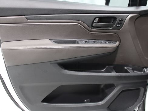 Used 2020 Honda Odyssey EX-L image 11