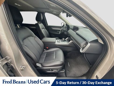 Used 2025 MAZDA CX-90 Plug-In Hybrid w/ Preferred AWD/4WD image 38