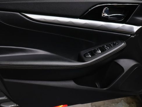 Used 2023 Nissan Maxima SV w/ Floor Mat Group image 16