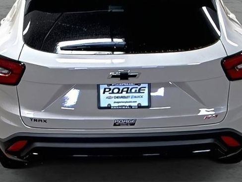 New 2026 Chevrolet Trax RS image 11