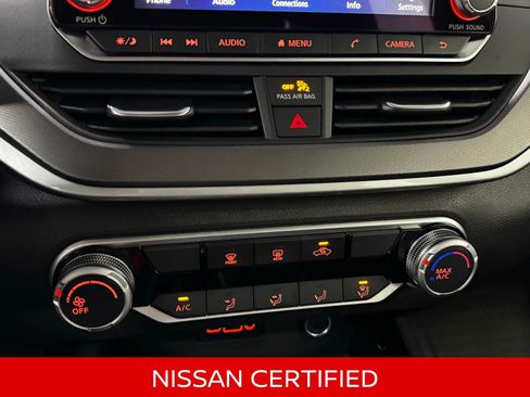 Certified 2025 Nissan Altima 2.5 SR FWD image 22