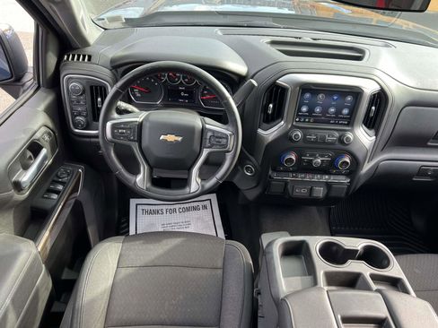 Used 2021 Chevrolet Silverado 1500 LT w/ Bed Protection Package image 12