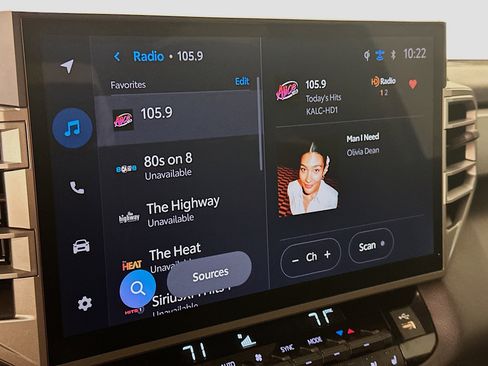 Used 2025 Toyota Tundra Limited image 21