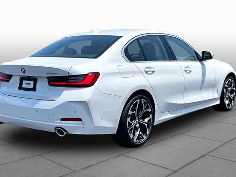 Used 2025 BMW 330i Sedan RWD image 12