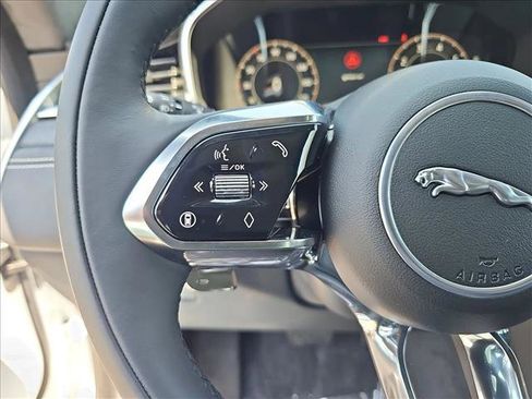 New 2026 Jaguar F-PACE R-Dynamic S image 14