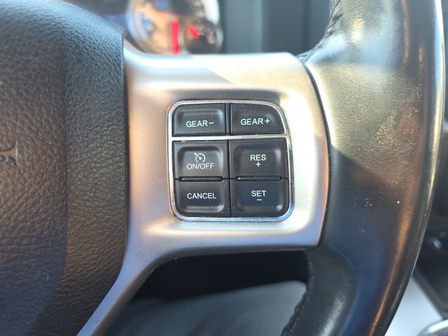 Used 2018 RAM 1500 Laramie w/ Convenience Group AWD/4WD image 16