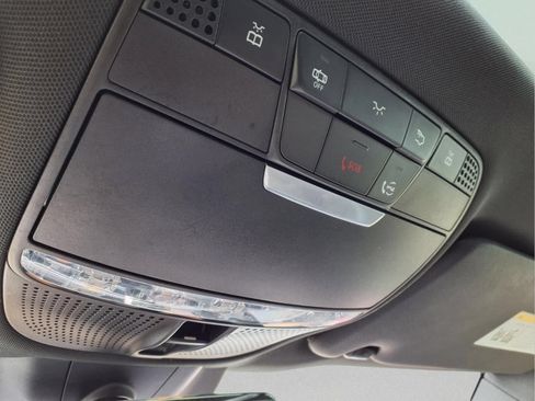 Used 2022 Mercedes-Benz C 300 Coupe image 24