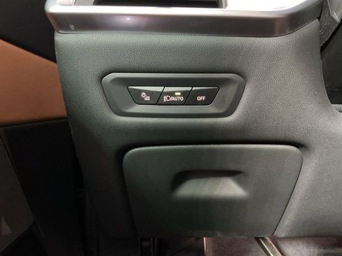 Certified 2025 BMW X5 sDrive40i RWD image 21