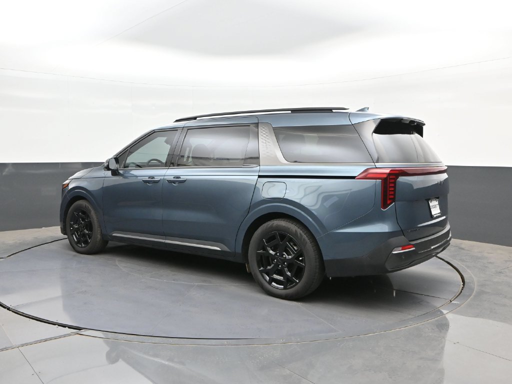 Used 2025 Kia Carnival SX Prestige FWD image 5
