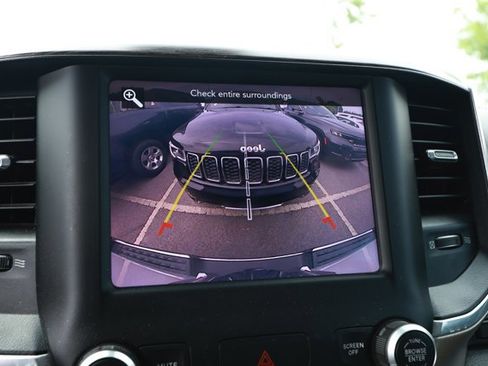 Used 2019 RAM 1500 Laramie RWD image 10