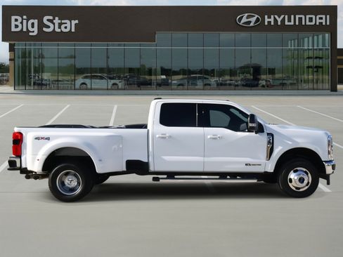 Used 2026 Ford F350 Lariat image 5