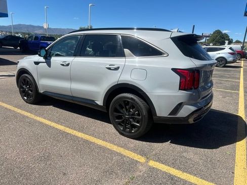 Used 2022 Kia Sorento SX AWD/4WD image 6