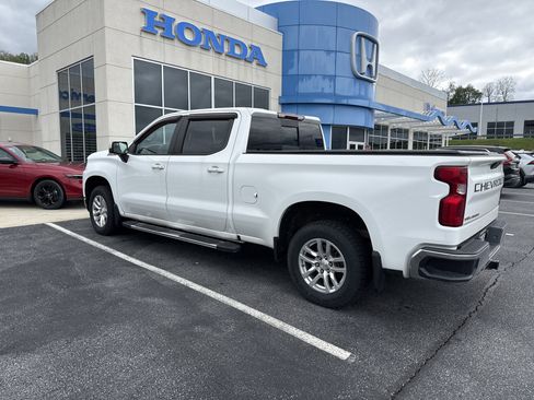 Used 2019 Chevrolet Silverado 1500 LT w/ All-Star Edition AWD/4WD image 3