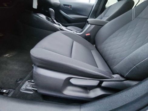 Used 2023 Toyota Corolla LE image 14
