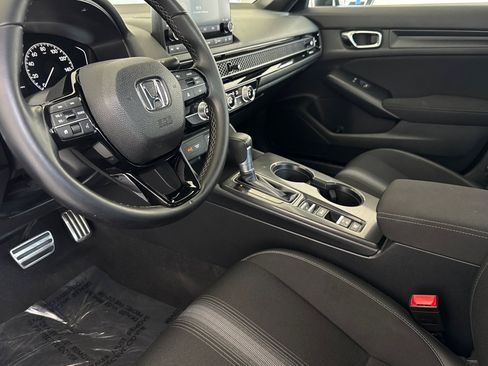 Used 2024 Honda Civic Sport image 4