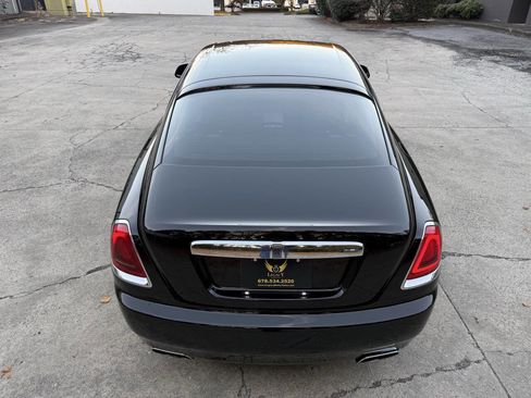 Used 2016 Rolls-Royce Wraith image 7