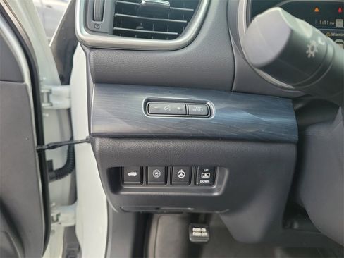 Used 2022 Nissan Maxima Platinum w/ Sport Mat Group image 28