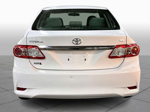 Used 2012 Toyota Corolla LE image 4