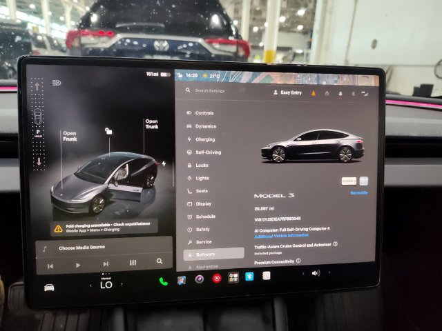Used 2024 Tesla Model 3 Standard Range RWD image 4