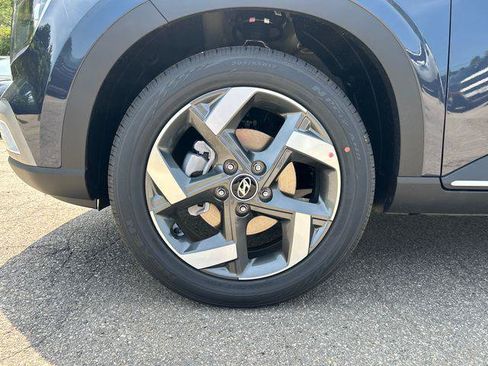 New 2026 Hyundai Venue SEL FWD image 10
