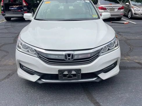 Used 2017 Honda Accord EX-L image 14