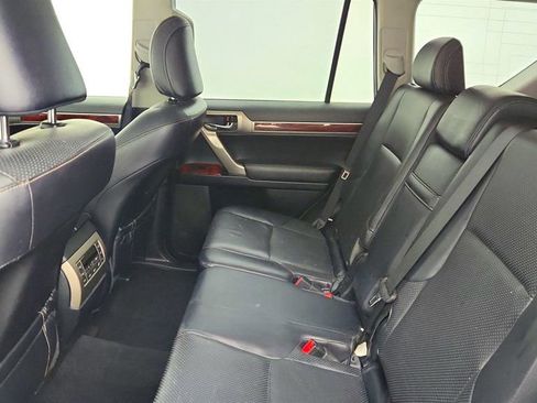 Used 2013 Lexus GX 460 image 21
