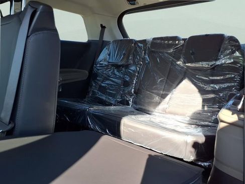 New 2026 Kia Carnival image 19