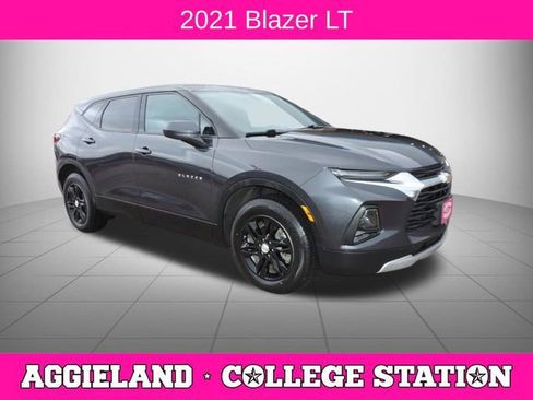 Used 2021 Chevrolet Blazer LT image 1
