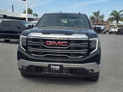 Used 2023 GMC Sierra 1500 SLT w/ SLT Premium Package
