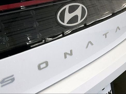 Certified 2026 Hyundai Sonata SEL AWD/4WD image 17