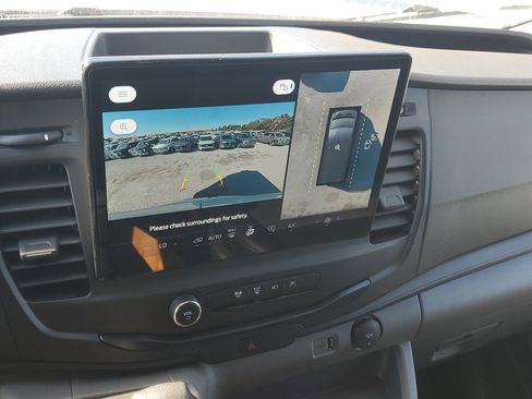 New 2026 Ford Transit 250 148 Medium Roof w/ Load Area Protection Package image 22