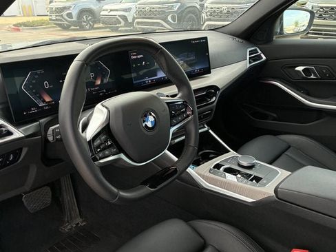 Used 2025 BMW 330i xDrive Sedan AWD/4WD image 11