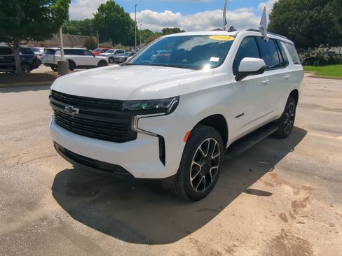 Used 2024 Chevrolet Tahoe RST w/ Luxury Package AWD/4WD image 5