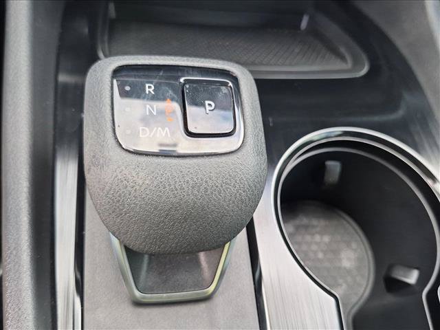 Certified 2023 Nissan Rogue SV FWD image 12