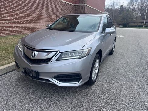 Used 2017 Acura RDX AWD image 2