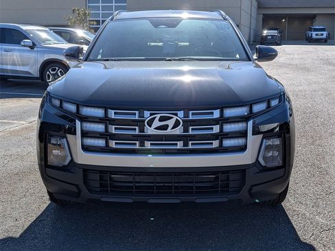 Certified 2025 Hyundai Santa Cruz SEL image 2