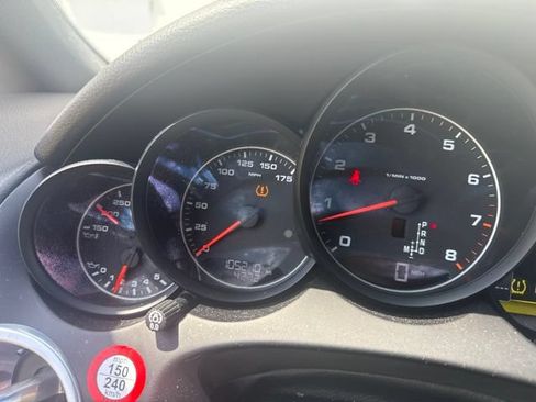 Used 2016 Porsche Cayenne AWD/4WD image 7
