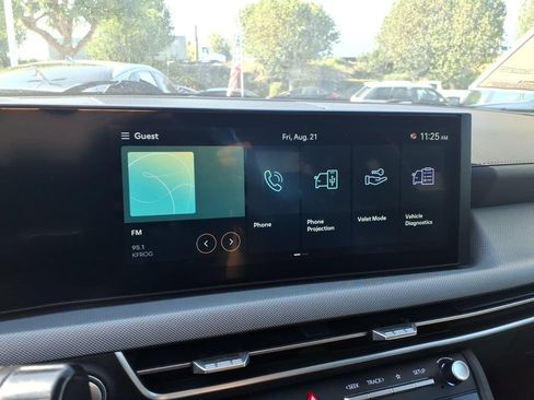 Used 2025 Hyundai Sonata SEL FWD image 12