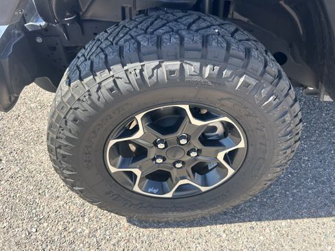 Used 2021 Jeep Wrangler Unlimited Rubicon 4xe w/ Cold Weather Group AWD/4WD image 9