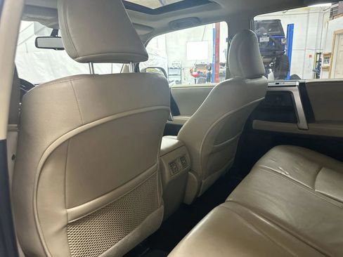 Used 2012 Toyota 4Runner SR5 image 26